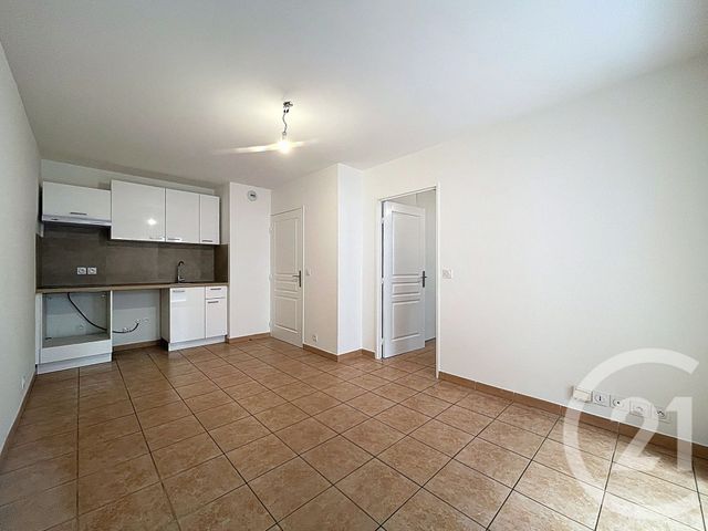 Appartement F2 à louer CANNES