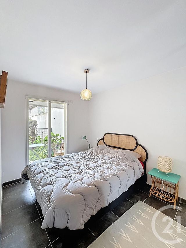 Appartement F3 à vendre - 3 pièces - 74.0 m2 - CANNES - 06 - PROVENCE-ALPES-COTE-D-AZUR - Century 21 Adhère Transactions