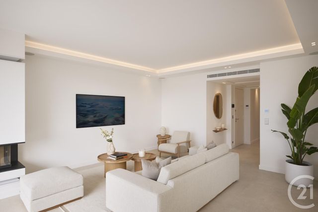 Appartement à vendre - 3 pièces - 108.69 m2 - CANNES - 06 - PROVENCE-ALPES-COTE-D-AZUR - Century 21 Adhère Transactions