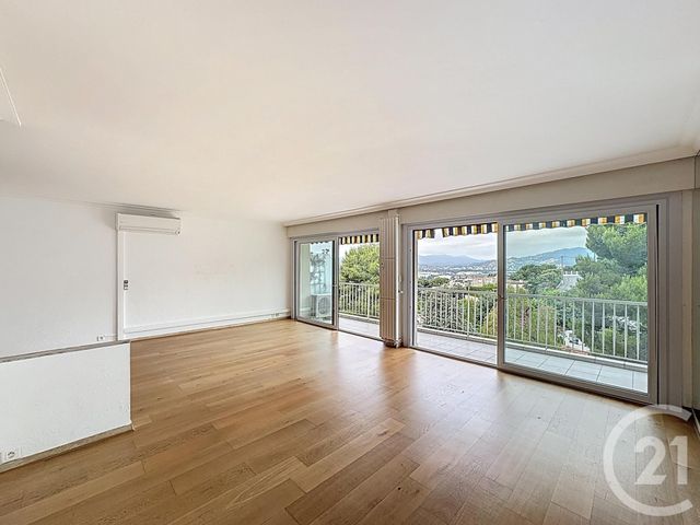 Appartement F3 à vendre - 3 pièces - 97.17 m2 - CANNES - 06 - PROVENCE-ALPES-COTE-D-AZUR - Century 21 Adhère Transactions