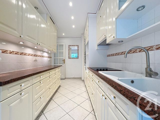 Appartement F3 à vendre - 3 pièces - 97.17 m2 - CANNES - 06 - PROVENCE-ALPES-COTE-D-AZUR - Century 21 Adhère Transactions