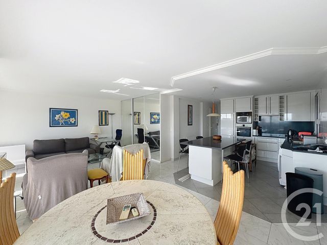 Appartement F3 à vendre - 3 pièces - 65.11 m2 - CANNES - 06 - PROVENCE-ALPES-COTE-D-AZUR - Century 21 Adhère Transactions