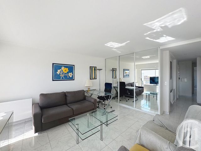 Appartement F3 à vendre - 3 pièces - 65.11 m2 - CANNES - 06 - PROVENCE-ALPES-COTE-D-AZUR - Century 21 Adhère Transactions