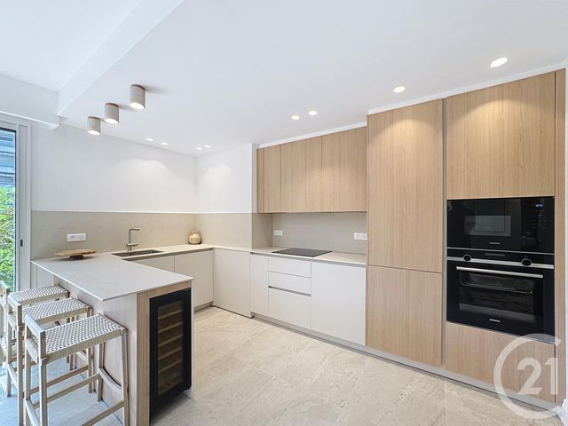 Appartement F3 à vendre - 3 pièces - 82.19 m2 - CANNES - 06 - PROVENCE-ALPES-COTE-D-AZUR - Century 21 Adhère Transactions