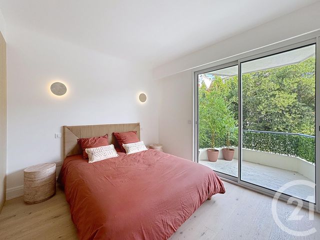 Appartement F3 à vendre - 3 pièces - 82.19 m2 - CANNES - 06 - PROVENCE-ALPES-COTE-D-AZUR - Century 21 Adhère Transactions