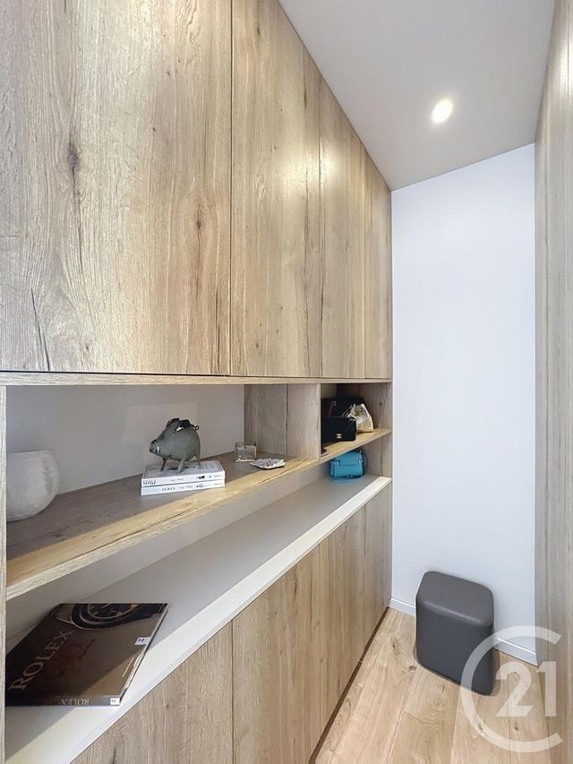 Appartement F3 à vendre - 3 pièces - 94.29 m2 - LE CANNET - 06 - PROVENCE-ALPES-COTE-D-AZUR - Century 21 Adhère Transactions