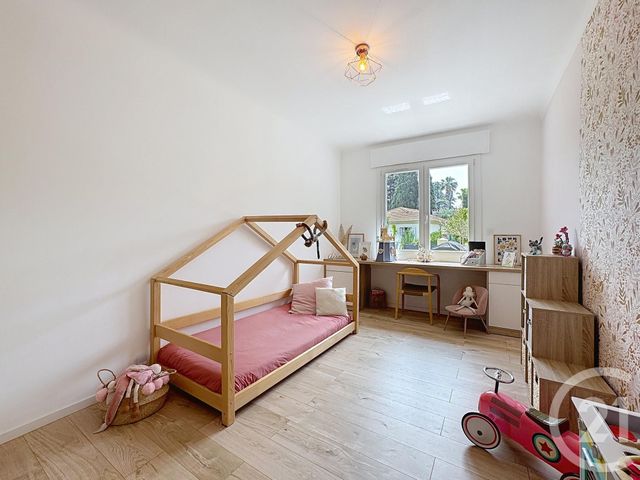 Appartement F3 à vendre - 3 pièces - 94.29 m2 - LE CANNET - 06 - PROVENCE-ALPES-COTE-D-AZUR - Century 21 Adhère Transactions