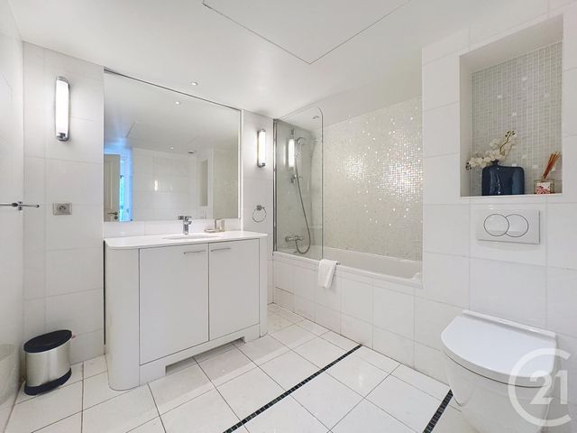 Appartement F2 à vendre - 2 pièces - 53.0 m2 - CANNES - 06 - PROVENCE-ALPES-COTE-D-AZUR - Century 21 Adhère Transactions