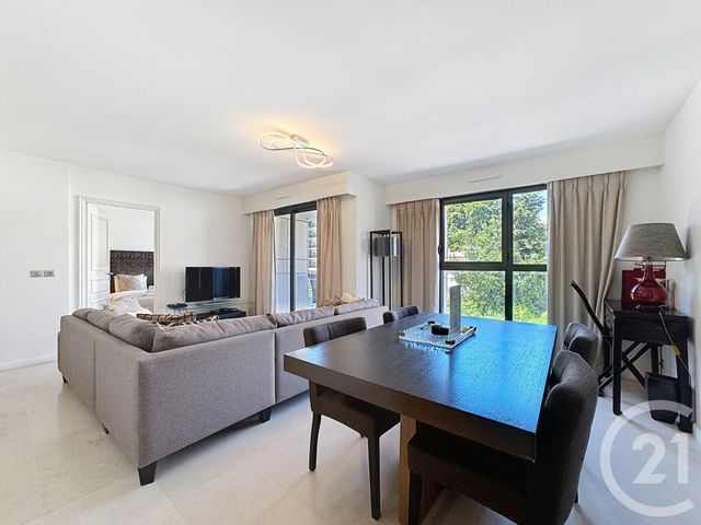 Appartement F2 à vendre - 2 pièces - 53.0 m2 - CANNES - 06 - PROVENCE-ALPES-COTE-D-AZUR - Century 21 Adhère Transactions