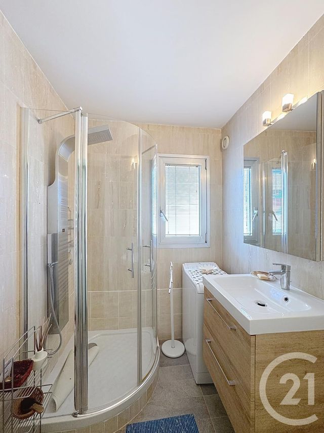 Appartement F2 à vendre - 2 pièces - 55.02 m2 - CANNES - 06 - PROVENCE-ALPES-COTE-D-AZUR - Century 21 Adhère Transactions