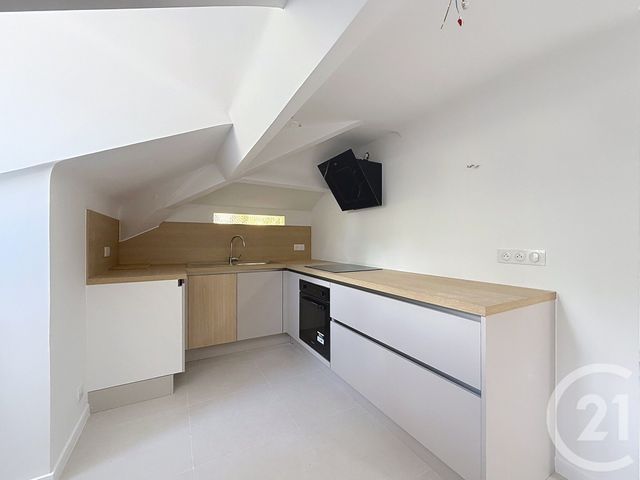 Appartement F3 à louer - 3 pièces - 63.42 m2 - CANNES - 06 - PROVENCE-ALPES-COTE-D-AZUR - Century 21 Adhère Transactions