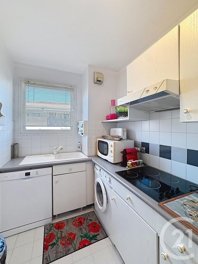 Appartement F3 à vendre - 3 pièces - 66.03 m2 - CANNES - 06 - PROVENCE-ALPES-COTE-D-AZUR - Century 21 Adhère Transactions