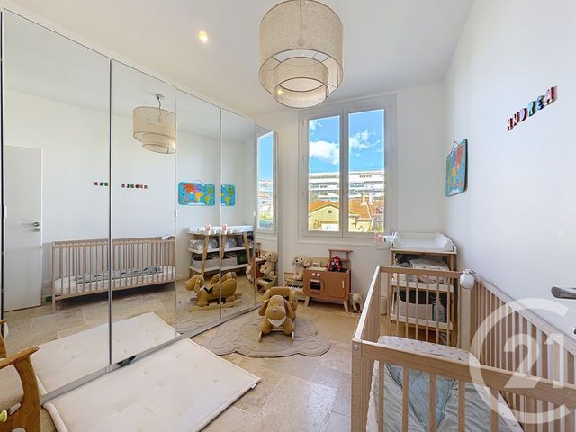 Appartement F3 à vendre - 3 pièces - 66.0 m2 - CANNES - 06 - PROVENCE-ALPES-COTE-D-AZUR - Century 21 Adhère Transactions