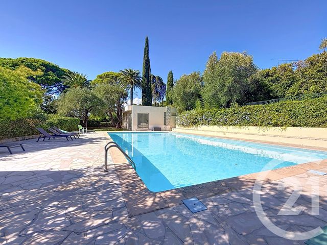 Appartement F3 à louer - 3 pièces - 83.0 m2 - CANNES - 06 - PROVENCE-ALPES-COTE-D-AZUR - Century 21 Adhère Transactions