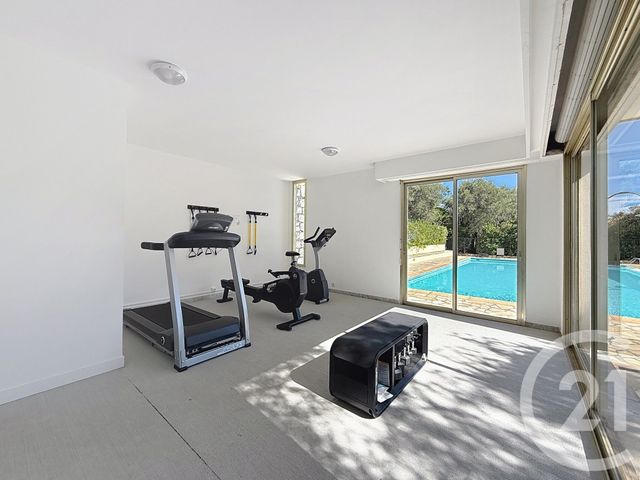 Appartement F3 à louer - 3 pièces - 83.0 m2 - CANNES - 06 - PROVENCE-ALPES-COTE-D-AZUR - Century 21 Adhère Transactions