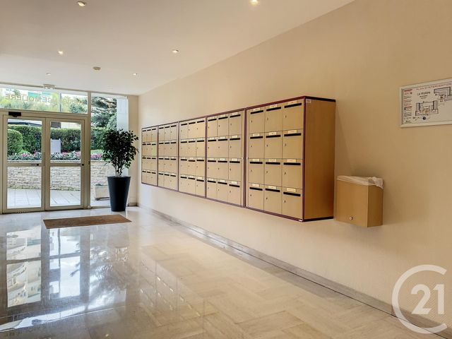 Appartement F2 à vendre - 2 pièces - 36.0 m2 - CANNES - 06 - PROVENCE-ALPES-COTE-D-AZUR - Century 21 Adhère Transactions