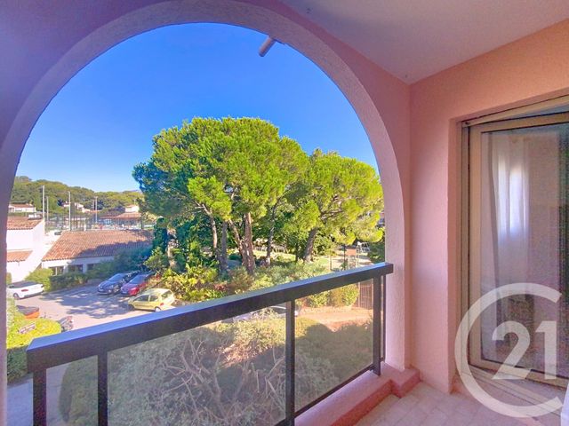 Appartement F1 à louer - 1 pièce - 22.52 m2 - MOUGINS - 06 - PROVENCE-ALPES-COTE-D-AZUR - Century 21 Adhère Transactions