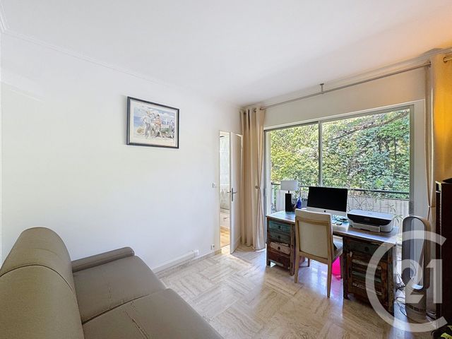 Appartement F3 à vendre - 3 pièces - 85.05 m2 - CANNES - 06 - PROVENCE-ALPES-COTE-D-AZUR - Century 21 Adhère Transactions