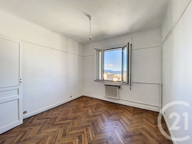 Appartement F2 à louer CANNES
