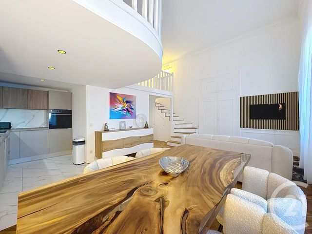 Afficher la photo en grand Appartement Duplex à vendre - 2 pièces - 55.0 m2 - CANNES - 06 - PROVENCE-ALPES-COTE-D-AZUR - Century 21 Adhère Transactions