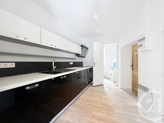 Appartement F1 à louer - 1 pièce - 26.64 m2 - GRASSE - 06 - PROVENCE-ALPES-COTE-D-AZUR - Century 21 Adhère Transactions