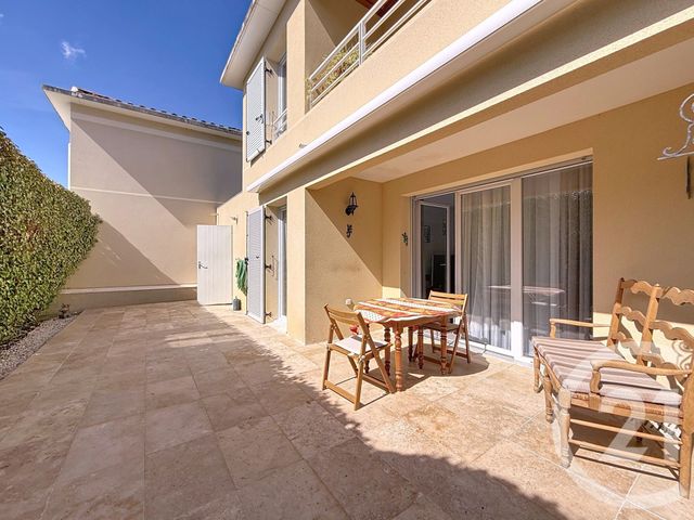maison à louer - 4 pièces - 84.74 m2 - LA ROQUETTE SUR SIAGNE - 06 - PROVENCE-ALPES-COTE-D-AZUR - Century 21 Adhère Transactions