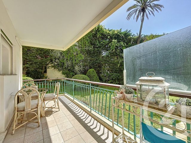 Afficher la photo en grand Appartement F1 à louer - 1 pièce - 35.58 m2 - CANNES - 06 - PROVENCE-ALPES-COTE-D-AZUR - Century 21 Adhère Transactions