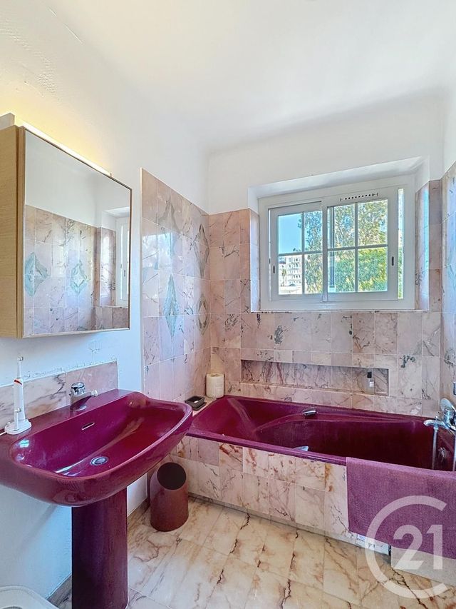 Appartement F4 à vendre - 4 pièces - 100.0 m2 - CANNES - 06 - PROVENCE-ALPES-COTE-D-AZUR - Century 21 Adhère Transactions