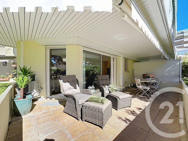 Appartement F1 à vendre - 1 pièce - 34.4 m2 - CANNES - 06 - PROVENCE-ALPES-COTE-D-AZUR - Century 21 Adhère Transactions