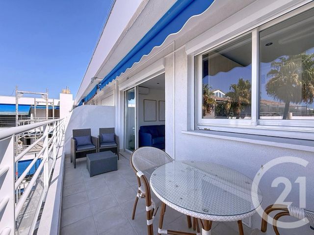 Appartement F1 à louer - 1 pièce - 22.17 m2 - CANNES - 06 - PROVENCE-ALPES-COTE-D-AZUR - Century 21 Adhère Transactions