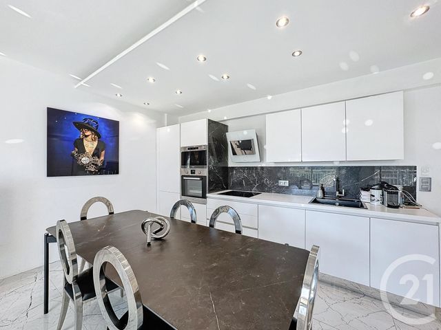 Appartement F3 à vendre - 3 pièces - 76.0 m2 - CANNES - 06 - PROVENCE-ALPES-COTE-D-AZUR - Century 21 Adhère Transactions
