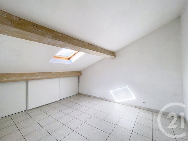 Appartement F3 à louer - 3 pièces - 79.45 m2 - LE CANNET - 06 - PROVENCE-ALPES-COTE-D-AZUR - Century 21 Adhère Transactions