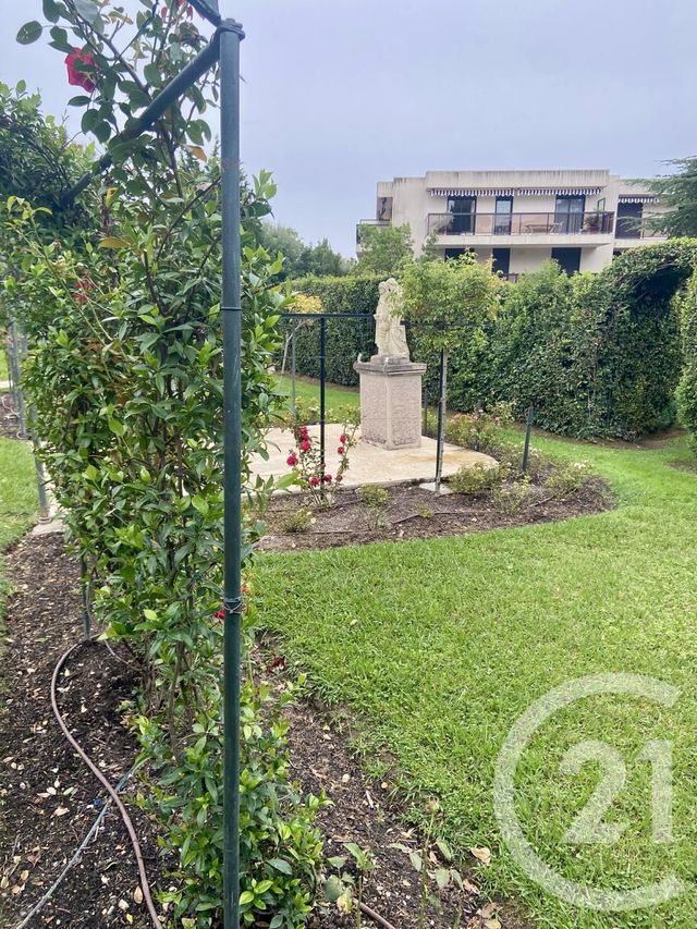 Appartement F3 à vendre - 3 pièces - 84.0 m2 - CANNES - 06 - PROVENCE-ALPES-COTE-D-AZUR - Century 21 Adhère Transactions