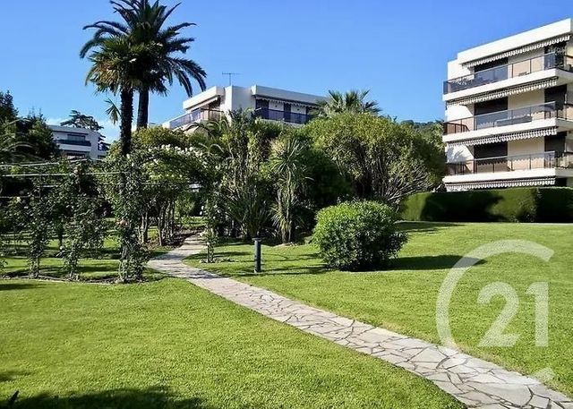Appartement F3 à vendre - 3 pièces - 84.0 m2 - CANNES - 06 - PROVENCE-ALPES-COTE-D-AZUR - Century 21 Adhère Transactions