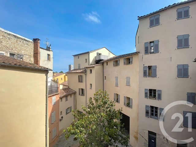 Appartement F2 à louer - 2 pièces - 41.25 m2 - GRASSE - 06 - PROVENCE-ALPES-COTE-D-AZUR - Century 21 Adhère Transactions