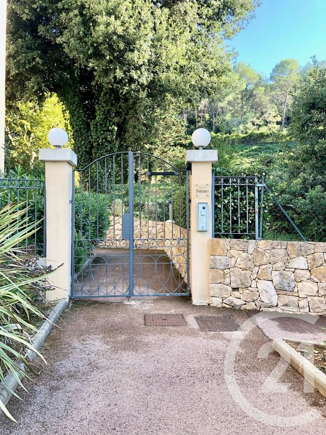 Appartement F3 à louer - 3 pièces - 75.0 m2 - VALBONNE - 06 - PROVENCE-ALPES-COTE-D-AZUR - Century 21 Adhère Transactions