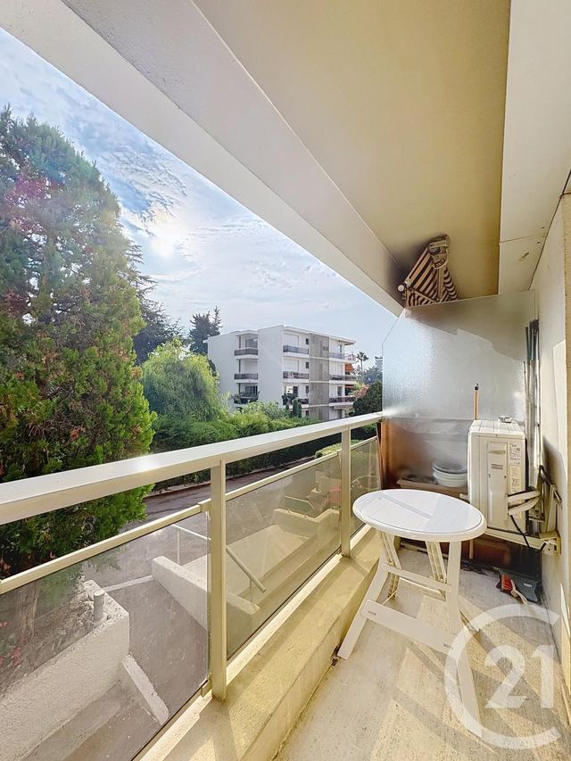 Appartement F1 à vendre - 2 pièces - 45.0 m2 - CANNES - 06 - PROVENCE-ALPES-COTE-D-AZUR - Century 21 Adhère Transactions