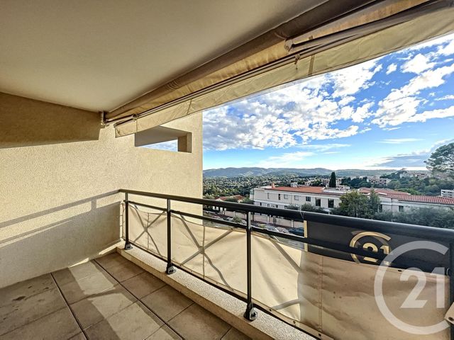 Appartement F2 à louer - 2 pièces - 42.85 m2 - GRASSE - 06 - PROVENCE-ALPES-COTE-D-AZUR - Century 21 Adhère Transactions
