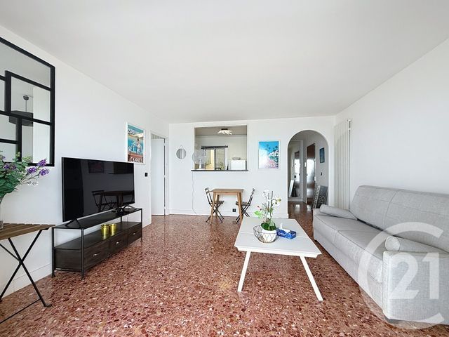 Appartement F2 à louer - 2 pièces - 48.85 m2 - CANNES - 06 - PROVENCE-ALPES-COTE-D-AZUR - Century 21 Adhère Transactions