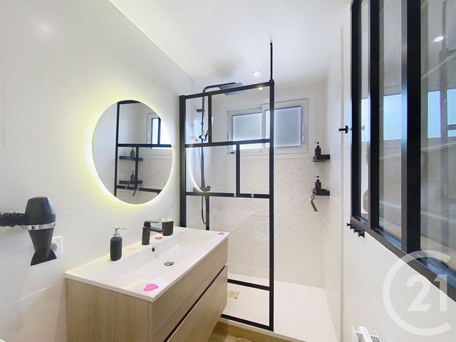 Appartement F2 à louer - 2 pièces - 34.44 m2 - CANNES - 06 - PROVENCE-ALPES-COTE-D-AZUR - Century 21 Adhère Transactions