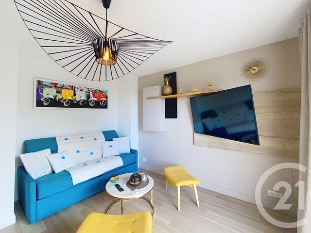 Appartement F2 à louer - 2 pièces - 34.44 m2 - CANNES - 06 - PROVENCE-ALPES-COTE-D-AZUR - Century 21 Adhère Transactions