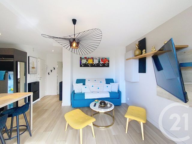 Appartement F2 à louer - 2 pièces - 34.44 m2 - CANNES - 06 - PROVENCE-ALPES-COTE-D-AZUR - Century 21 Adhère Transactions