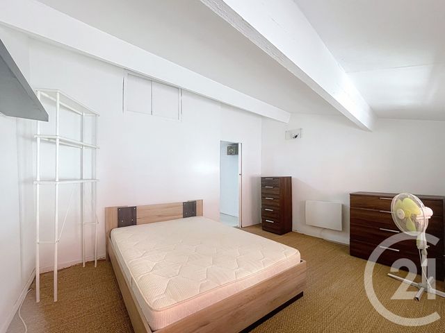 Afficher la photo en grand Appartement F3 à louer - 3 pièces - 62.66 m2 - GRASSE - 06 - PROVENCE-ALPES-COTE-D-AZUR - Century 21 Adhère Transactions