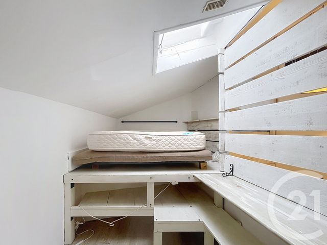 Afficher la photo en grand Appartement F3 à louer - 3 pièces - 62.66 m2 - GRASSE - 06 - PROVENCE-ALPES-COTE-D-AZUR - Century 21 Adhère Transactions