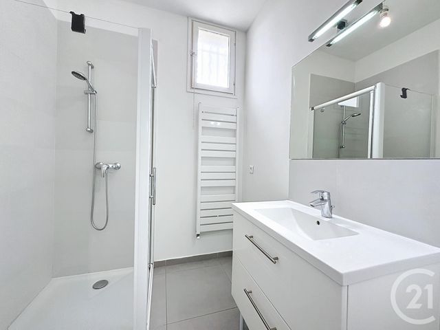 Appartement F4 à louer - 4 pièces - 83.84 m2 - NICE - 06 - PROVENCE-ALPES-COTE-D-AZUR - Century 21 Adhère Transactions