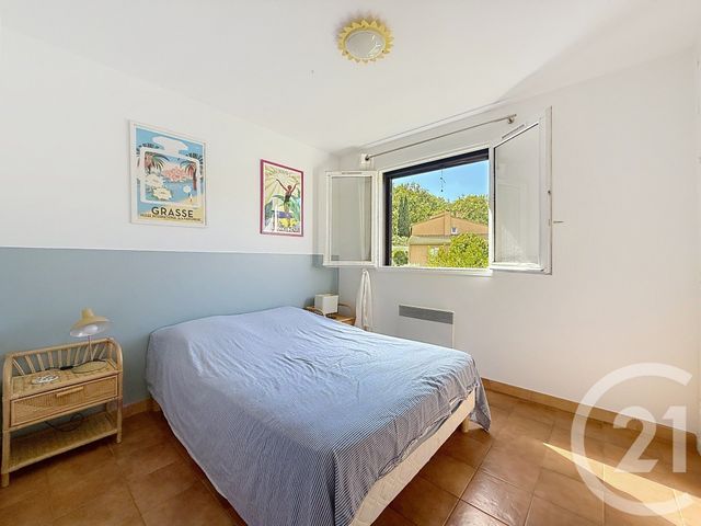 Appartement F4 à louer - 4 pièces - 68.94 m2 - MOUANS SARTOUX - 06 - PROVENCE-ALPES-COTE-D-AZUR - Century 21 Adhère Transactions