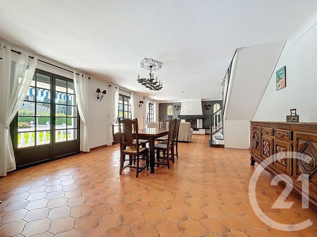 maison à louer - 4 pièces - 149.67 m2 - MOUGINS - 06 - PROVENCE-ALPES-COTE-D-AZUR - Century 21 Adhère Transactions