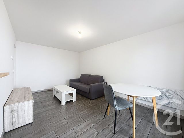 Appartement F4 à louer - 4 pièces - 65.4 m2 - GRASSE - 06 - PROVENCE-ALPES-COTE-D-AZUR - Century 21 Adhère Transactions