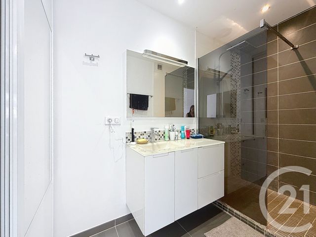 Appartement F2 à louer - 2 pièces - 40.85 m2 - CANNES - 06 - PROVENCE-ALPES-COTE-D-AZUR - Century 21 Adhère Transactions