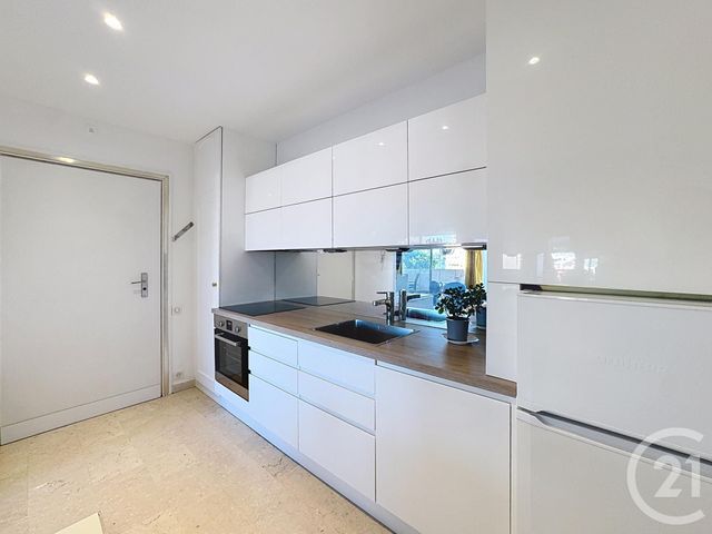 Appartement F3 à vendre - 3 pièces - 48.36 m2 - CANNES - 06 - PROVENCE-ALPES-COTE-D-AZUR - Century 21 Adhère Transactions